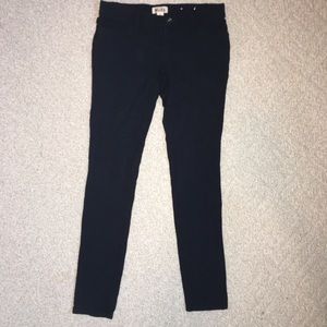 Mudd Black Cotton Skinny Leg Pants